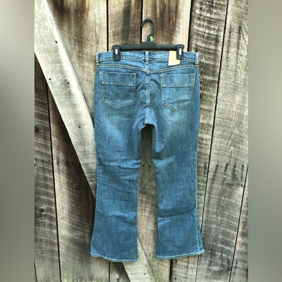 Old Navy the sweetheart Classic Rise Flare Stretch 12 Regular - Picture 2 of 15